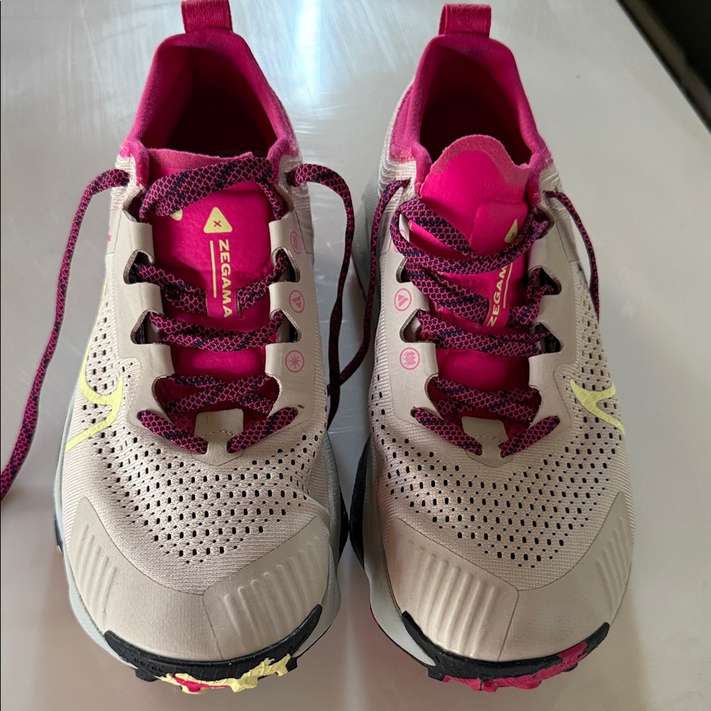 Nike Women's Sneakers - Pink and Cream